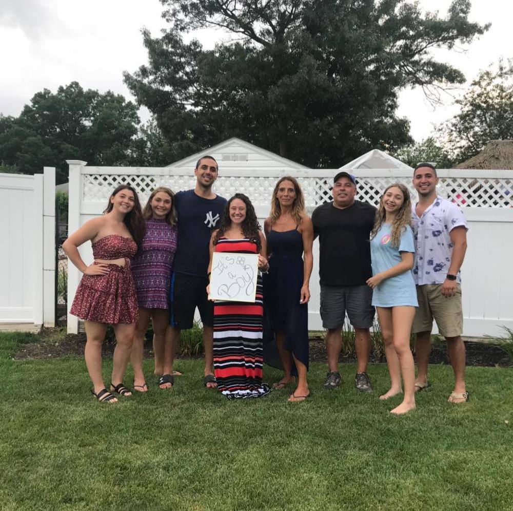 Meet your Posher, Jenn